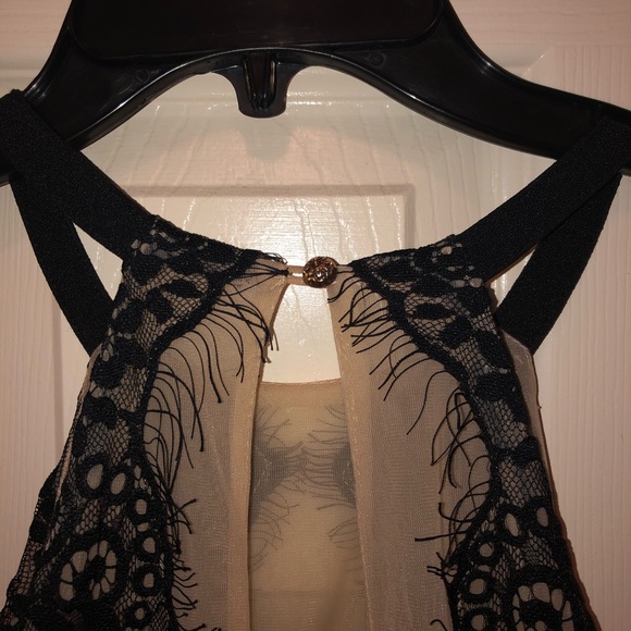 ❣️HOST PICK❣️ Cute homecoming dress! - Picture 5 of 5